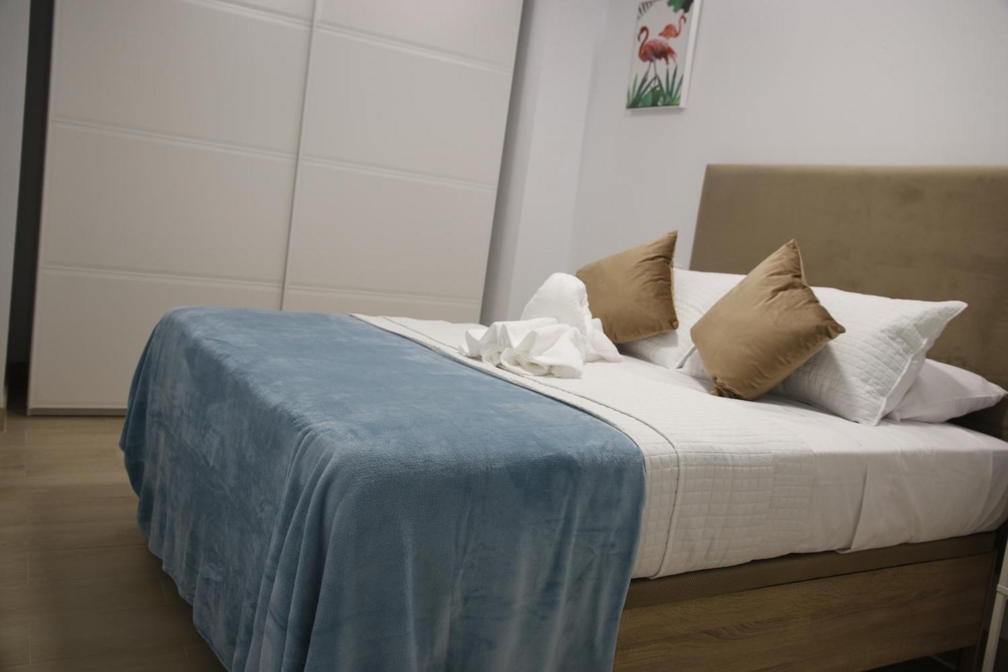 Suites Verano Azul Castillo del Romeral المظهر الخارجي الصورة